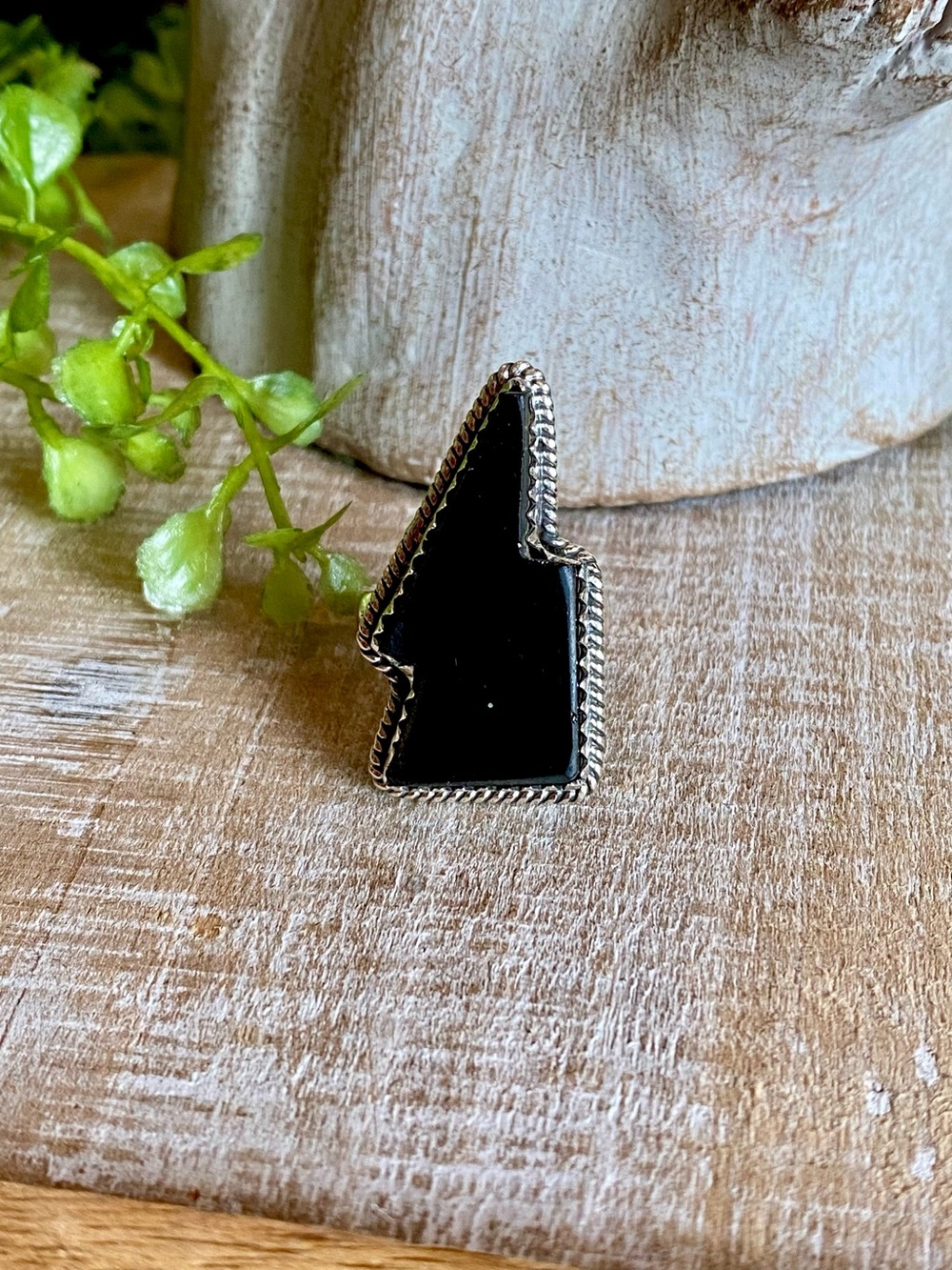 Black Onyx lightening bolt ring western chic southwestern rodeo boho sz 6.75
